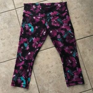Lululemon crops - floral tie dye pattern